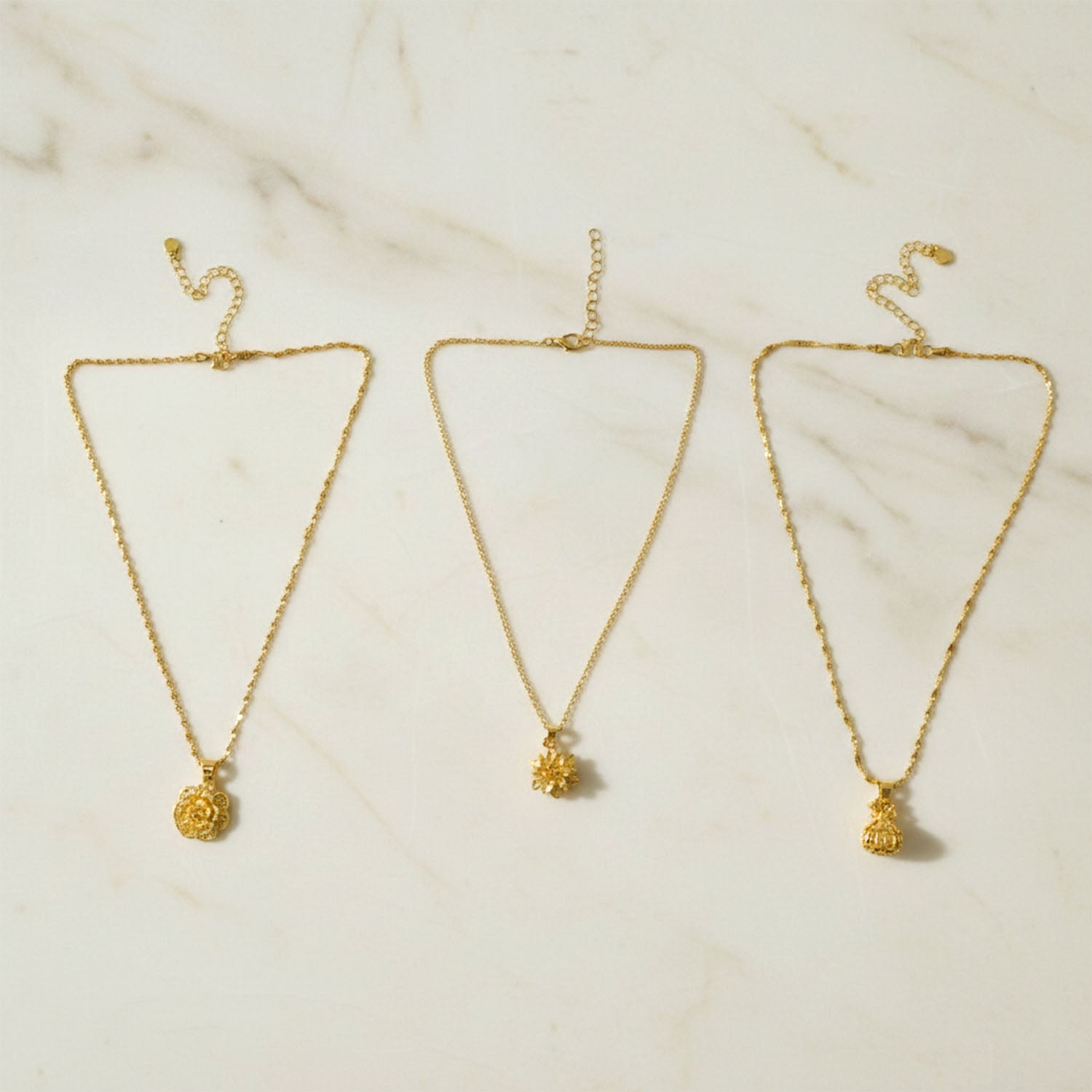 Elegant Gold Finish Floral  Traditional Pendant Necklace (1 Pc Mix Design)